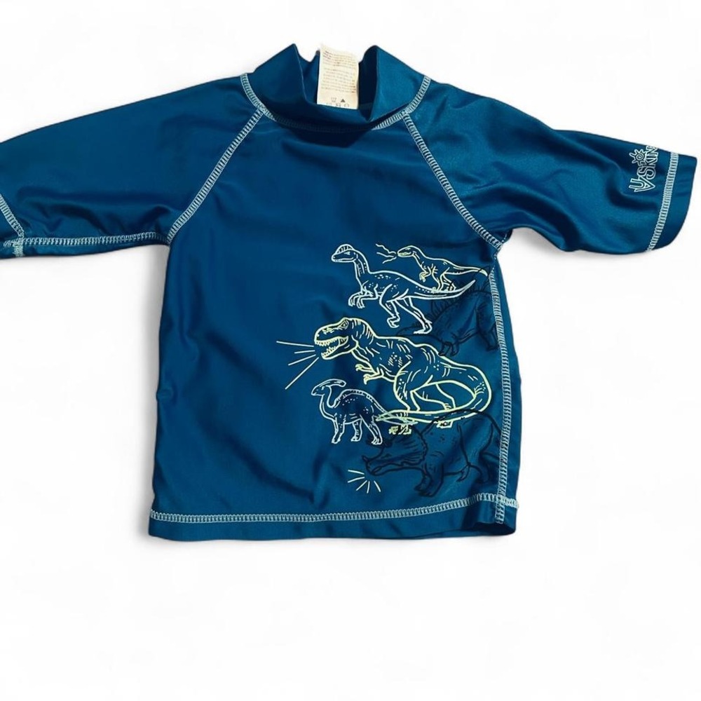 Boys‎ dinosaur rash guard swim shirt 3T EUC